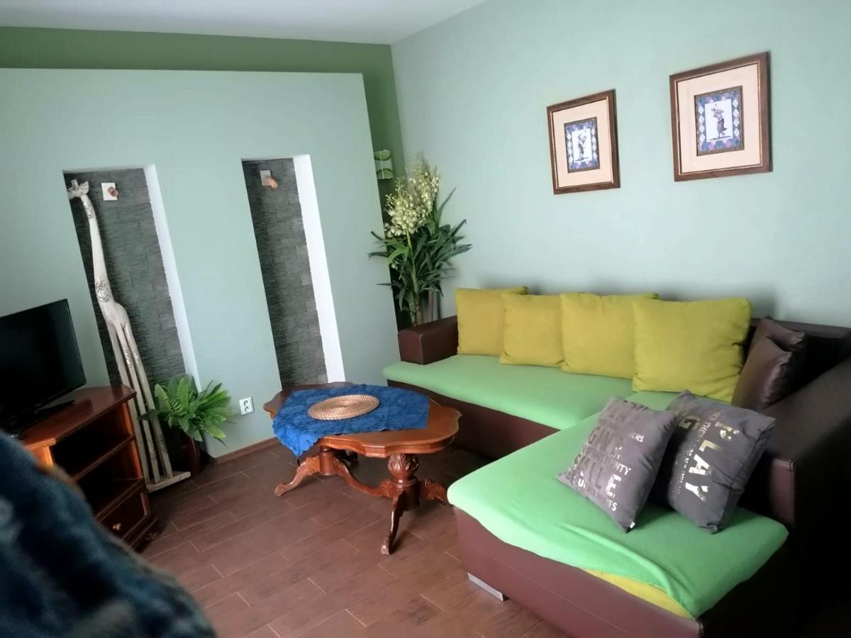 Apartmany Pri Auparku Πιεστάνυ Εξωτερικό φωτογραφία