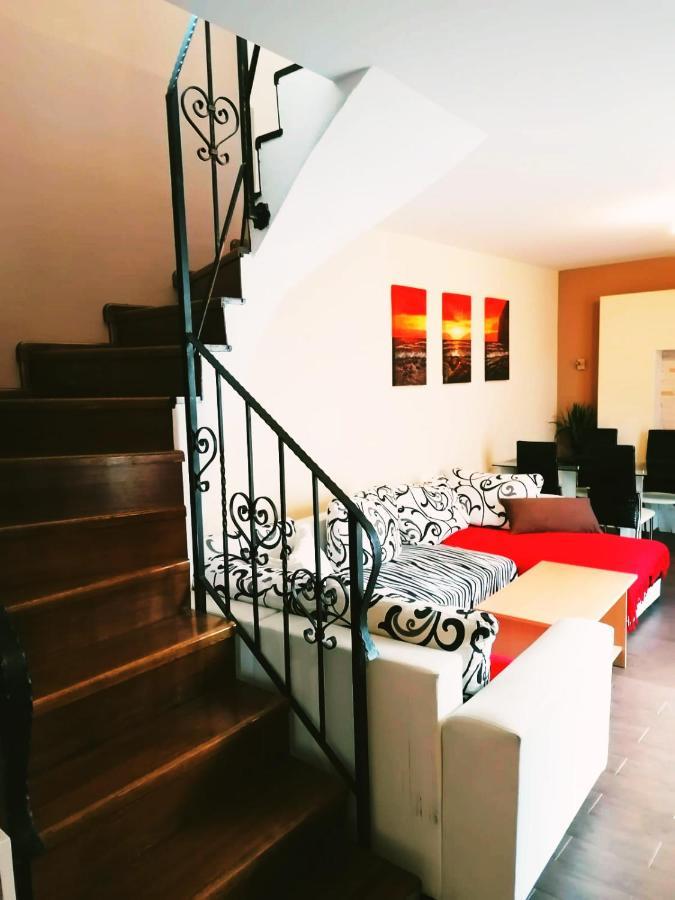 Apartmany Pri Auparku Πιεστάνυ Εξωτερικό φωτογραφία