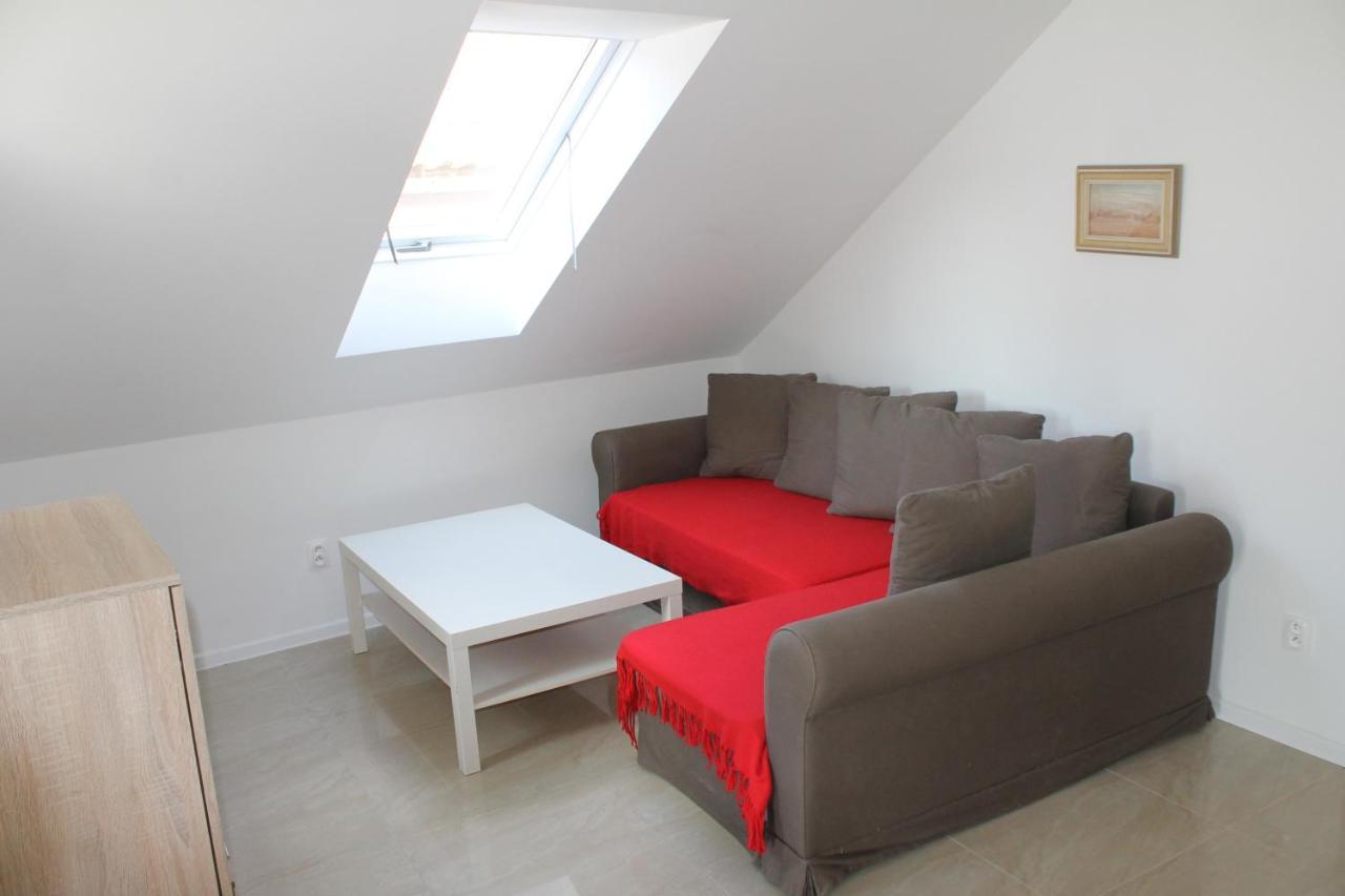 Apartmany Pri Auparku Πιεστάνυ Εξωτερικό φωτογραφία