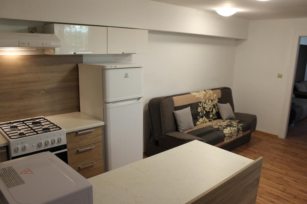 Apartmany Pri Auparku Πιεστάνυ Εξωτερικό φωτογραφία