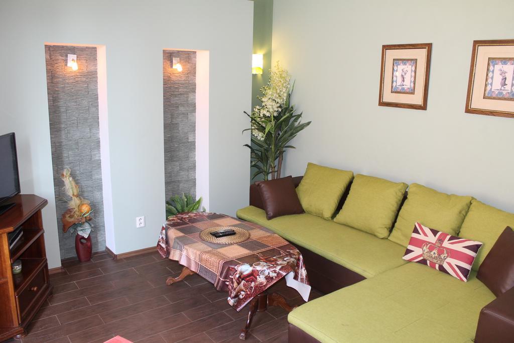 Apartmany Pri Auparku Πιεστάνυ Εξωτερικό φωτογραφία